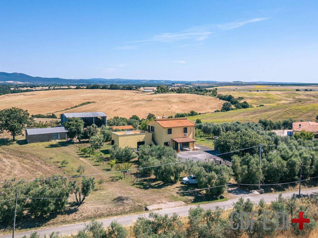 Rustico / casale a Montalto di castro in Via del Poggio - Foto 4