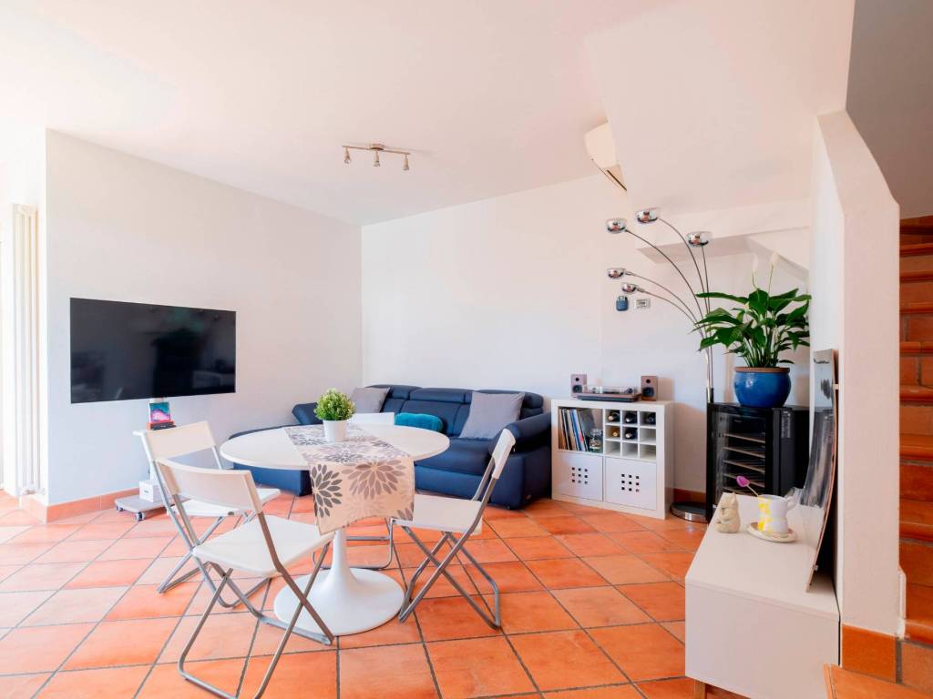 Casa indipendente a Bologna in Via Ferrarese, 180 - Foto 2