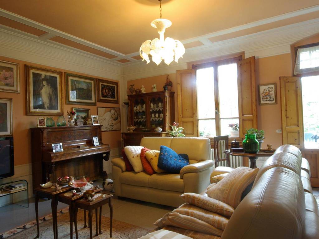 Villa a Città di castello in Viale Vittorio Veneto - Foto 2