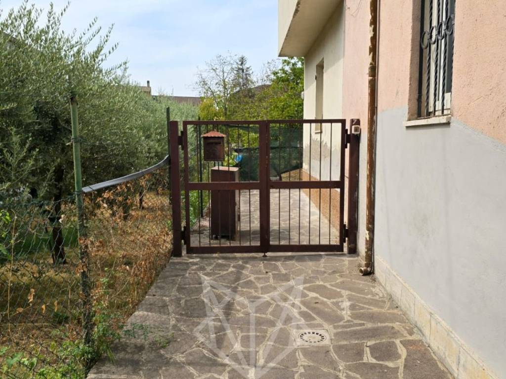 Casa indipendente a Assisi in Via Risorgimento - Foto 2