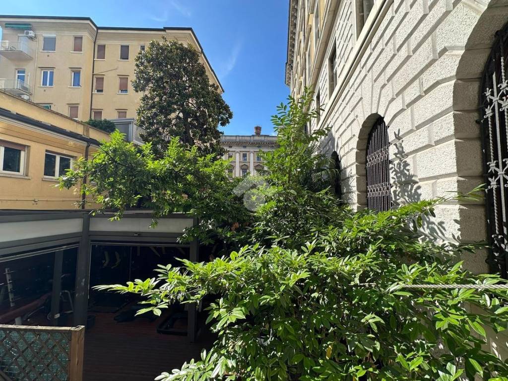 Appartamento a Trieste in Via Coroneo, 21 - Foto 3