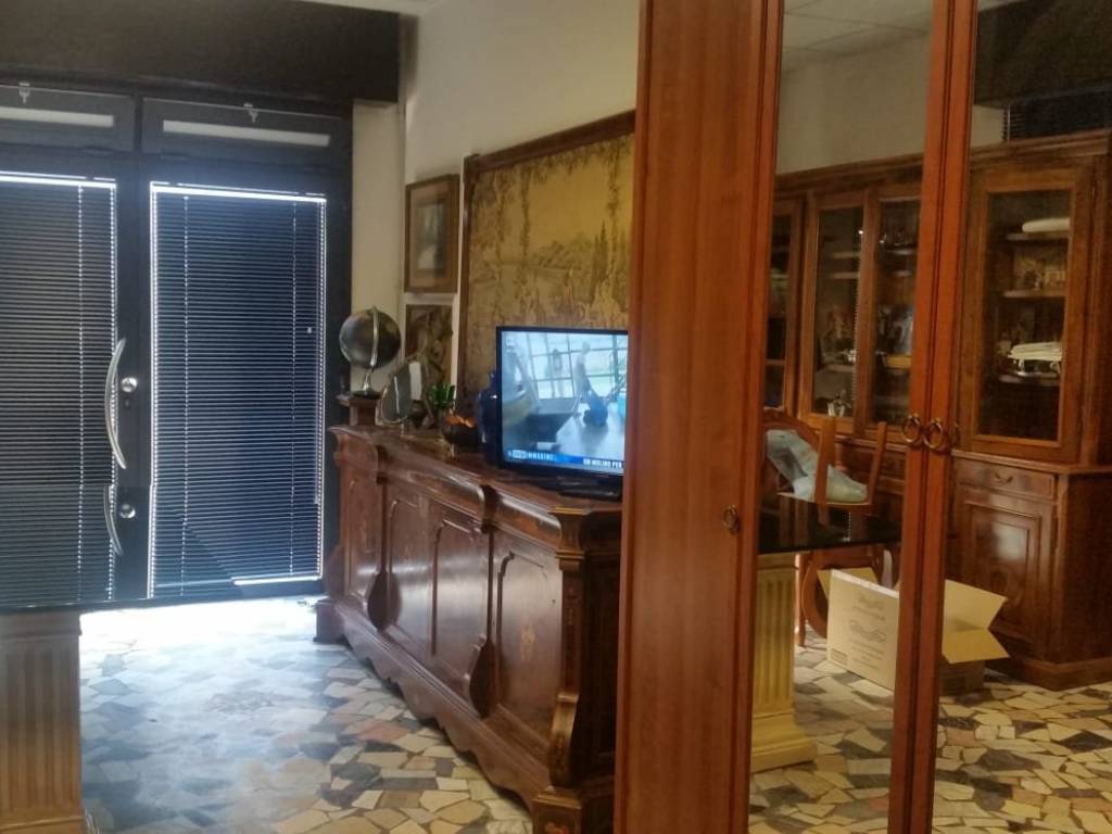 Immobile a Modena in Viale Jacopo Barozzi - Foto 2