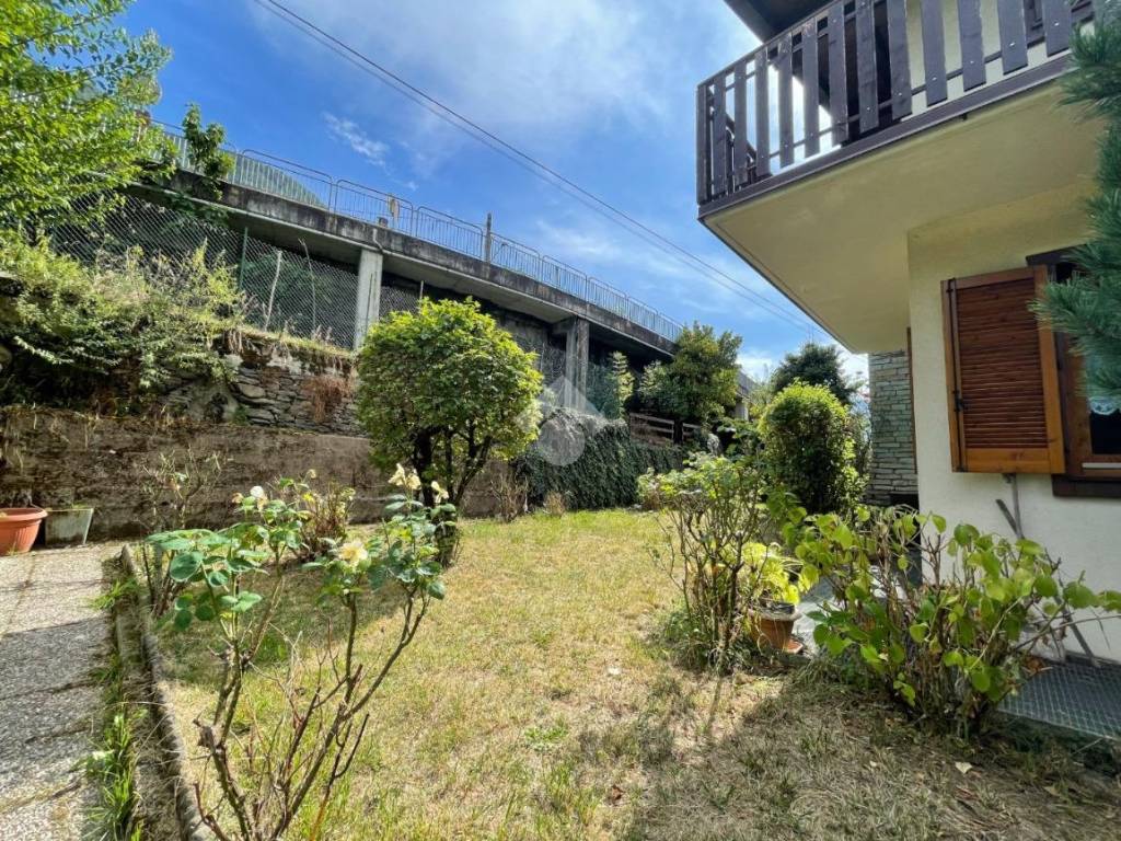 Villetta a schiera a Villa di tirano in Via Motta, 35 - Foto 4