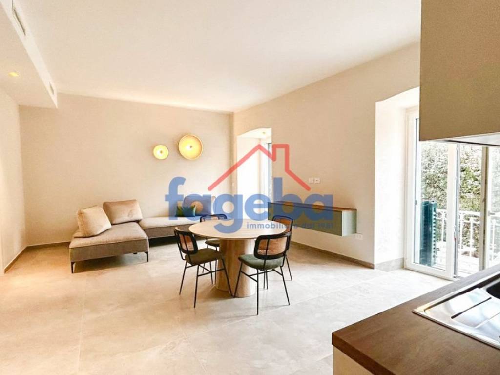 Appartamento a Trani in Piazza Giuseppe Mazzini, 7 - Foto 3