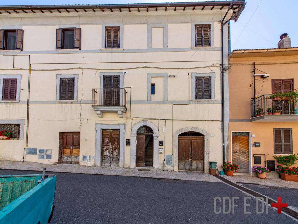 Appartamento a Torricella in sabina in Via Roma - Foto 4