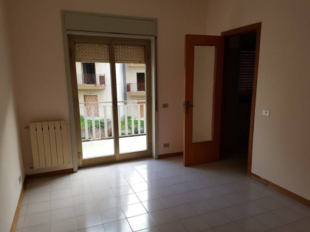 Palazzo / stabile a Carlentini in Via Antonio Gramsci - Foto 2