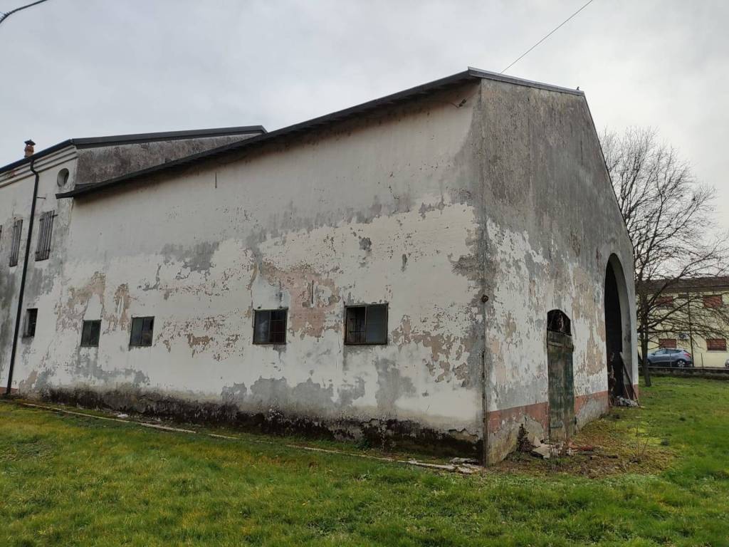 Rustico / casale a Occhiobello in Via Bassa, 26 - Foto 4