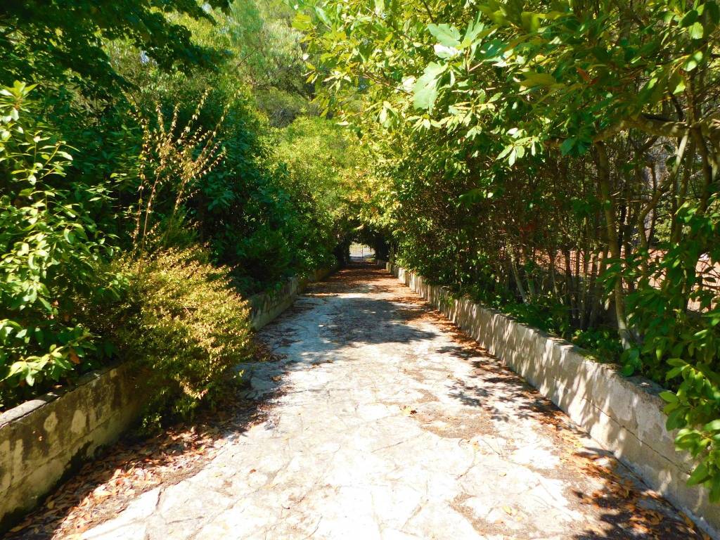 Villa a Martina franca in Strada Madonna del Pozzo 2 Zona G, 5 - Foto 2