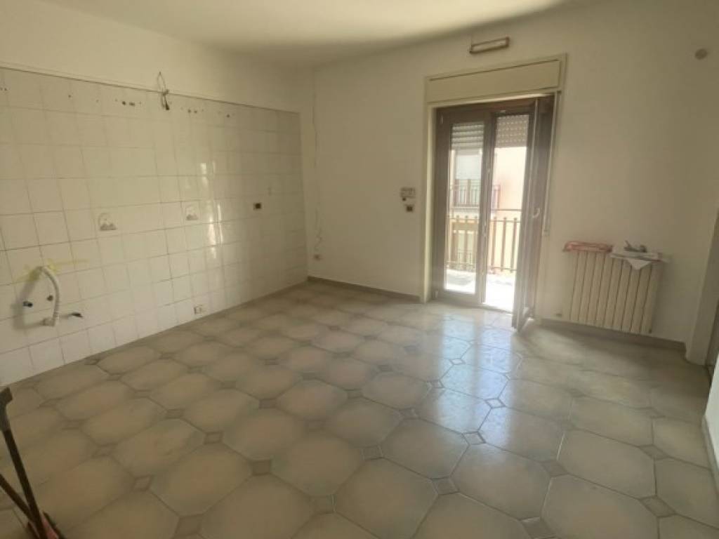 Palazzo / stabile a Lentini in Via Monsignor Francesco la Rosa - Foto 2