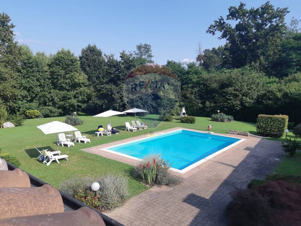 Villa a Castelletto sopra ticino in via dei geranei, 14 - Foto 2