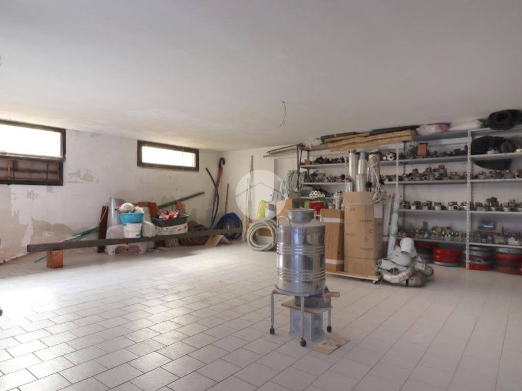 Box / garage a Francavilla al mare in Via Nazionale Adriatica Nord, 28 - Foto 5
