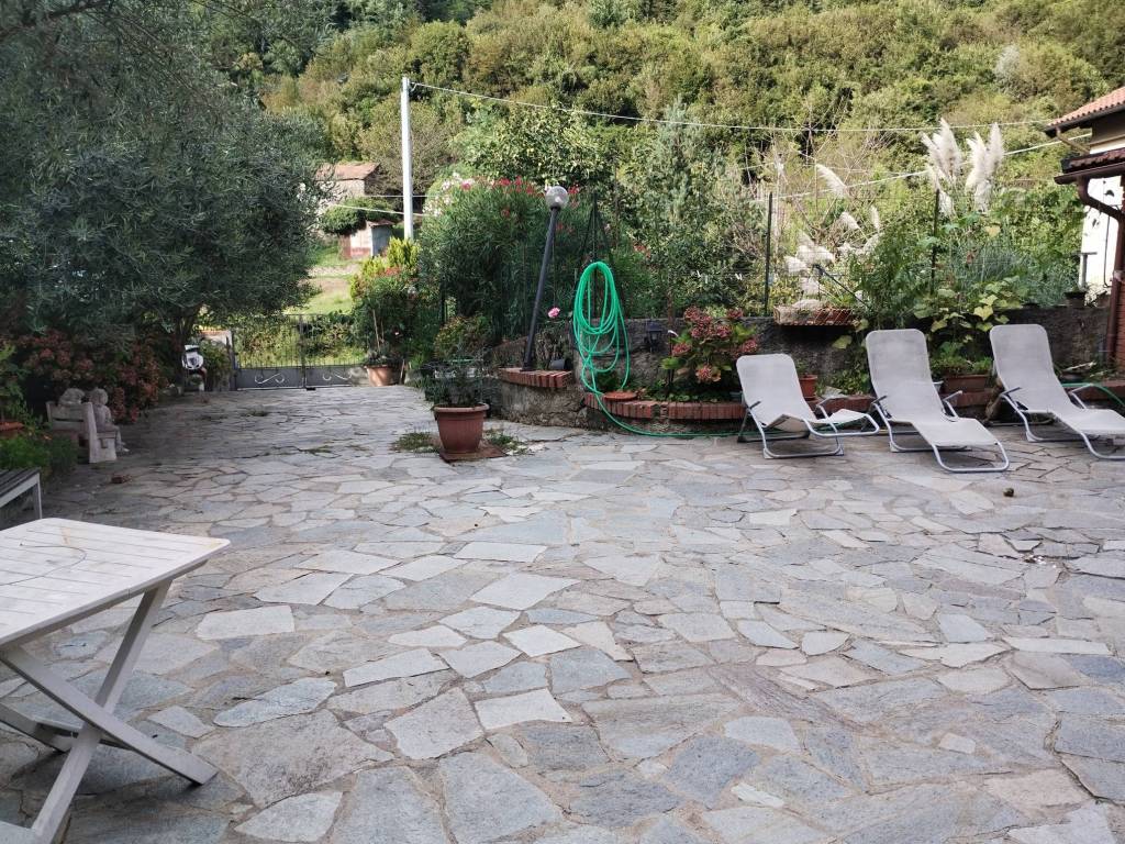 Casa indipendente a Serra riccò in Via Pernecco Inferiore, 5 - Foto 5