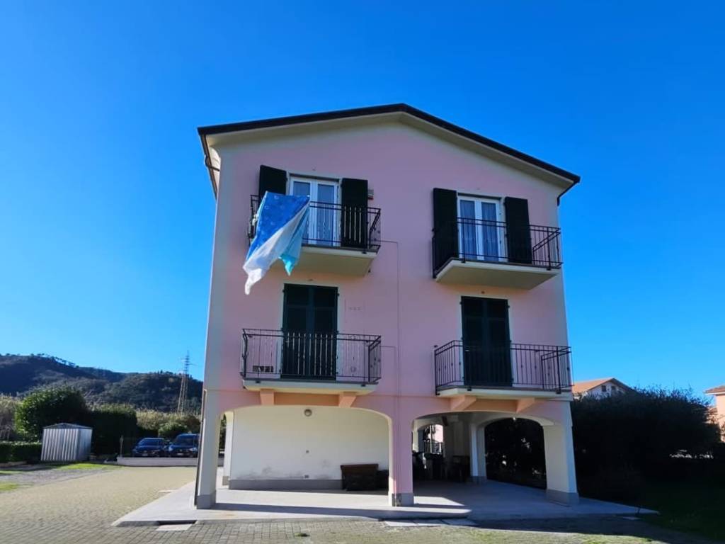 Appartamento a Sestri levante in Via Arnaldo Terzi - Foto 2