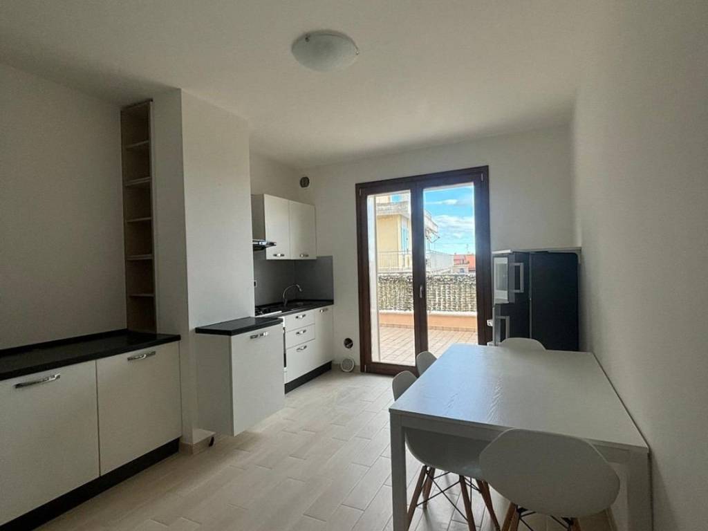 Attico / mansarda a Martinsicuro in Via Cristoforo Colombo, 85 - Foto 3