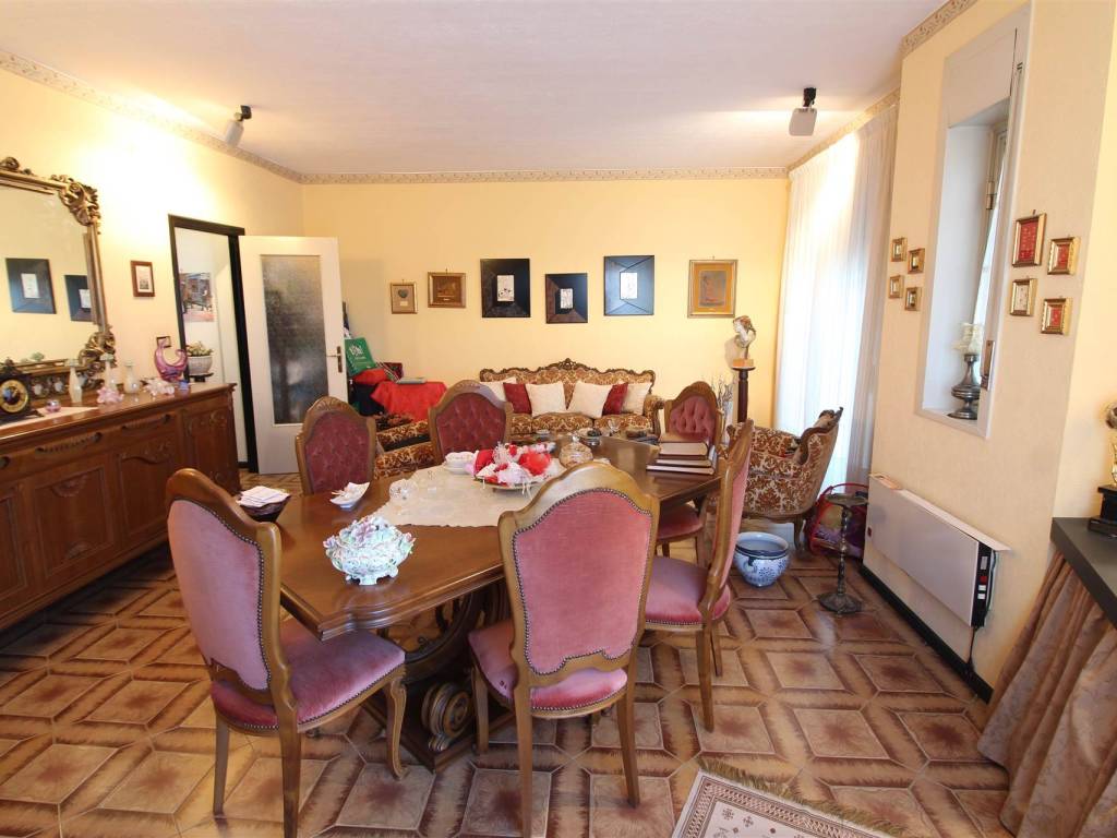 Appartamento a Carlentini in VIA PALMIRO TOGLIATTI - Foto 2