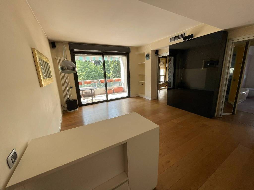 Appartamento a Gorla minore in Via Roma, 87 - Foto 2