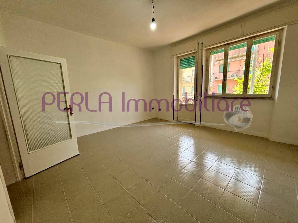 Appartamento a Follonica in Via Bicocchi 99/A - Foto 2