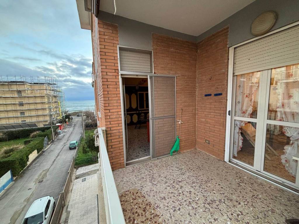 Appartamento a Latina in Strada Ponza - Foto 4