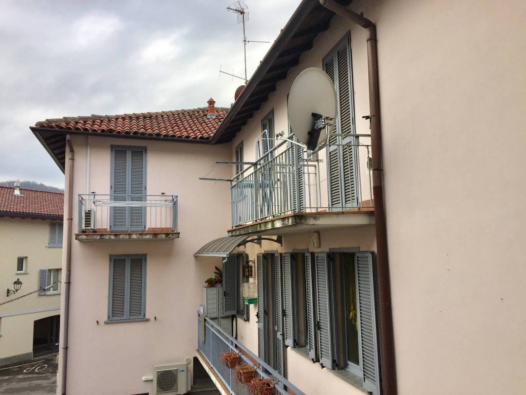 Appartamento a La valletta brianza in Via Vittorio Veneto, 46 - Foto 2