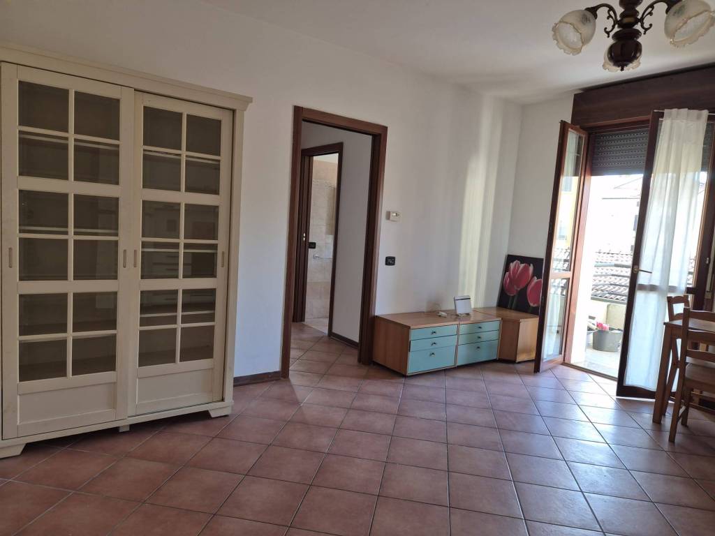 Appartamento a Reggio emilia in Via Roncina - Foto 3