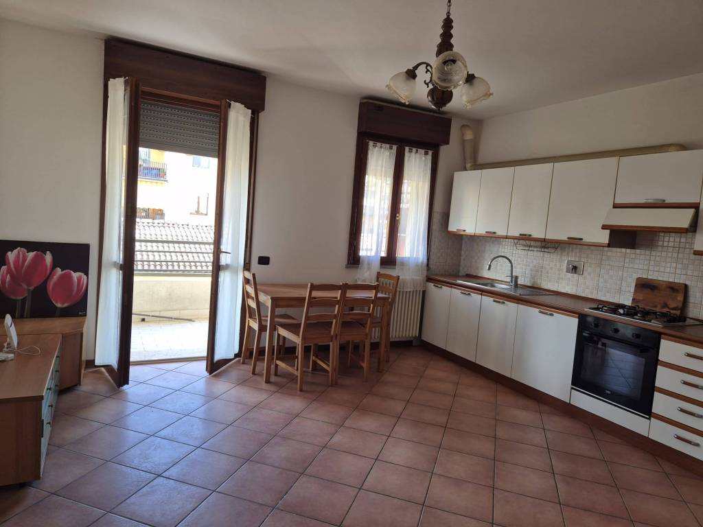 Appartamento a Reggio emilia in Via Roncina - Foto 4