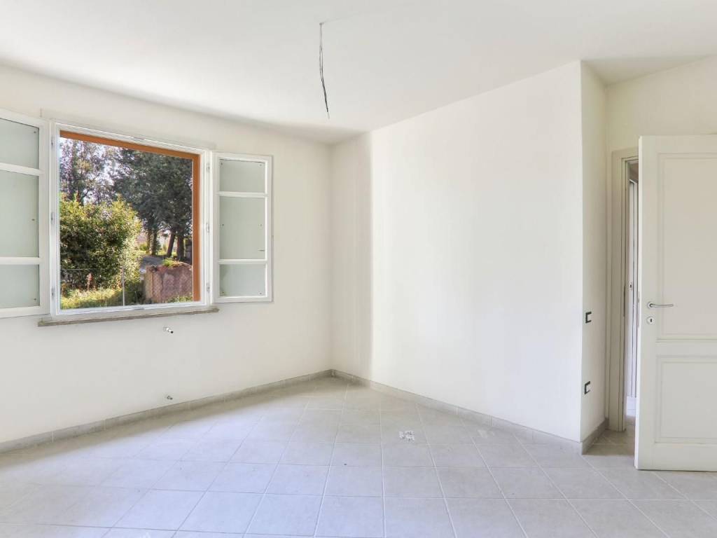 Appartamento a Rosignano marittimo in Via Pierluigi Viola - Foto 2