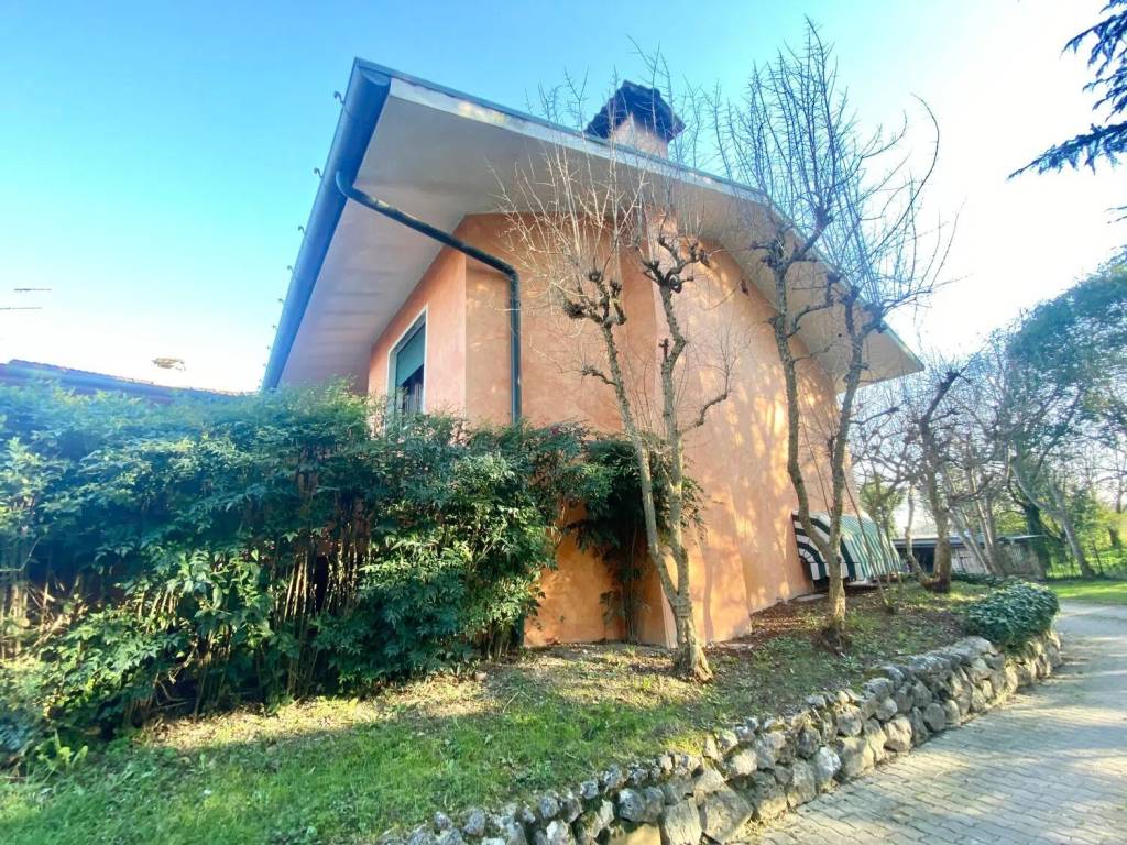 Villa a Ponte di piave in Via Roma S.N.C. - Foto 4