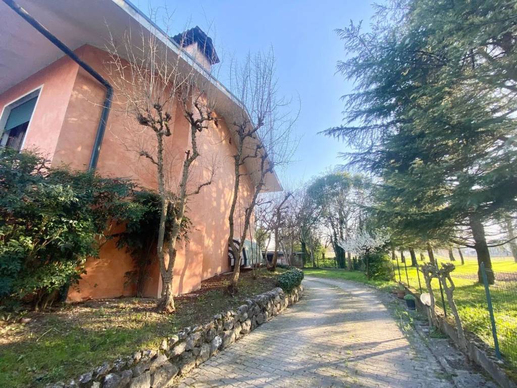 Villa a Ponte di piave in Via Roma S.N.C. - Foto 5