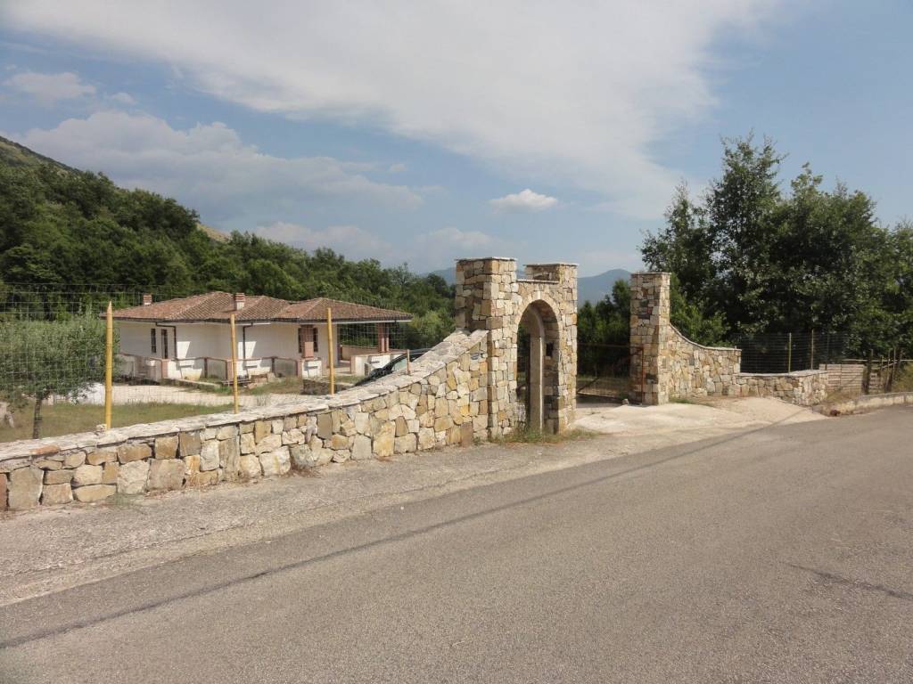 Villa a Giuliano di roma in Via Sottuario - Foto 5