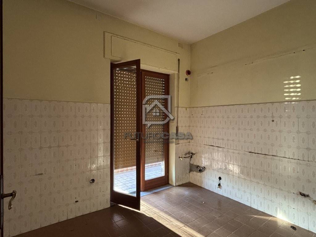 Appartamento a Paduli in Viale della Libertà, 28 - Foto 3