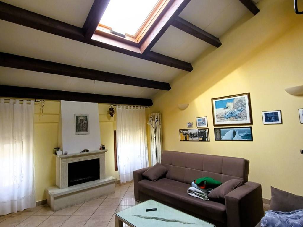 Villa a Adria in Via Angeli, 56 - Foto 2