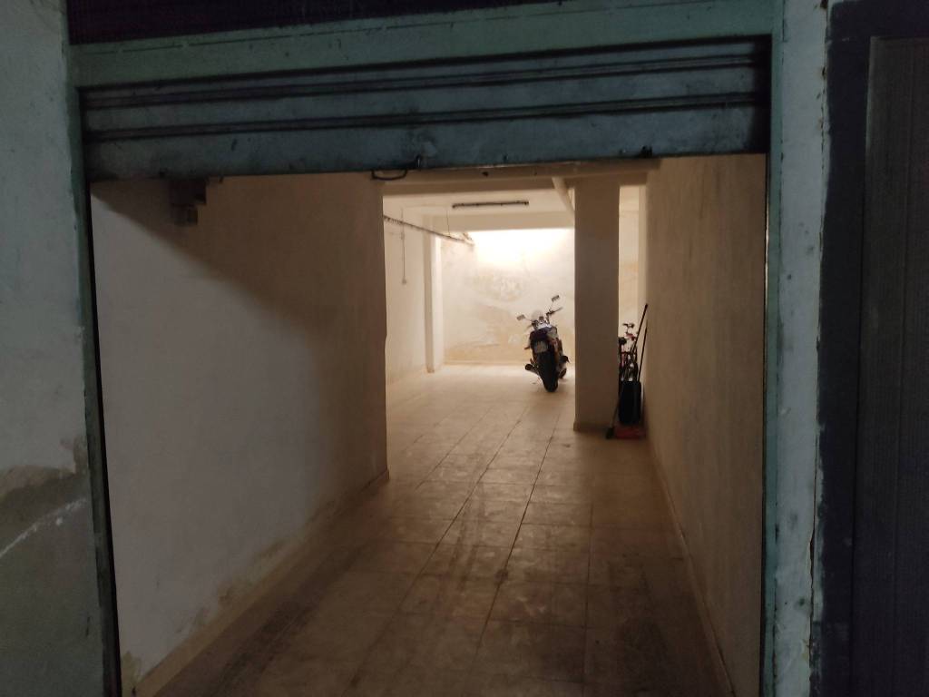 Box / garage a Trani in Via Ragazzi del 99 - Foto 2