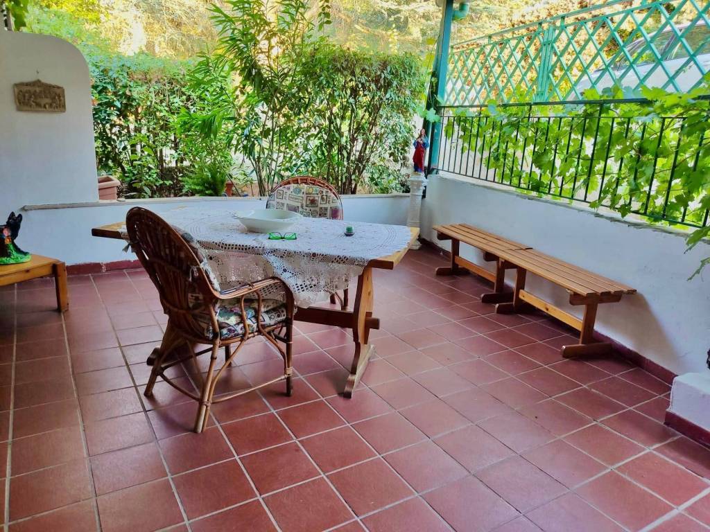 Villetta a schiera a Cassano delle murge in Contrada Fra Diavolo - Foto 4