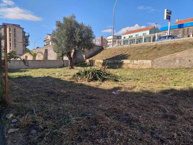 Villa a Lamezia terme in Viale Guglielmo Marconi, 249 - Foto 3