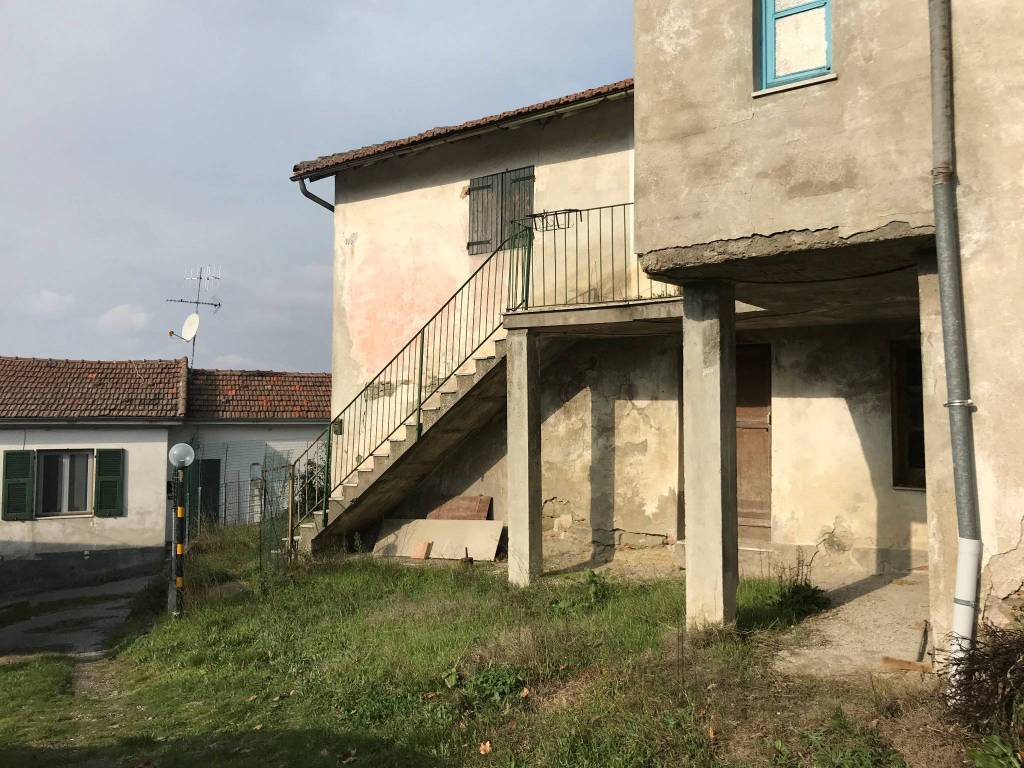 Casa indipendente a Dego in Località Girini - Foto 3