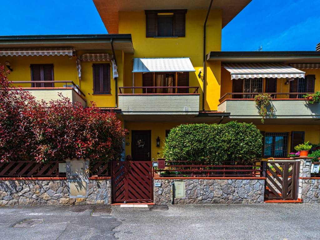 Villa a Monsummano terme in Via Pineta - Foto 3