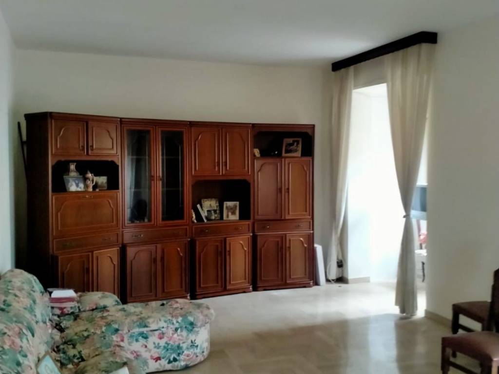 Appartamento a Lamezia terme in Via Enrico Toti - Foto 4