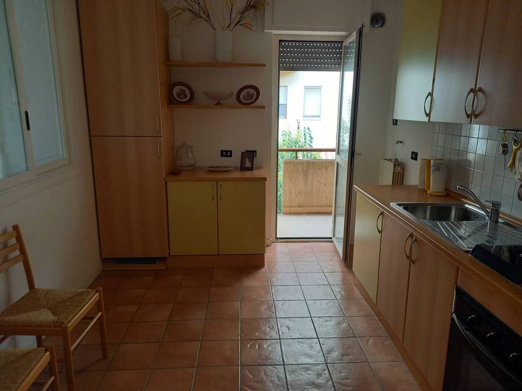 Appartamento a Montorio al vomano in Via San Pietro - Foto 4