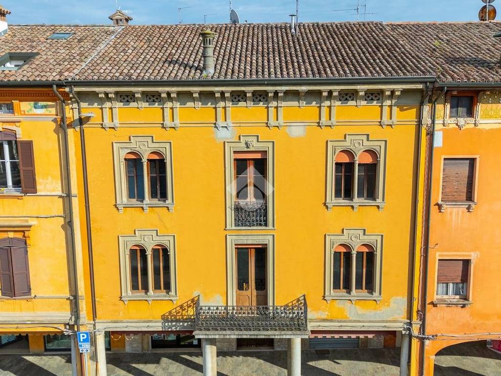 Palazzo / stabile a San martino in rio in Corso Umberto I - Foto 4