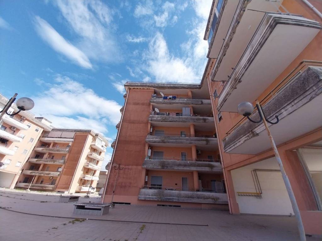 Appartamento a Eboli in Via della Piana - Foto 2