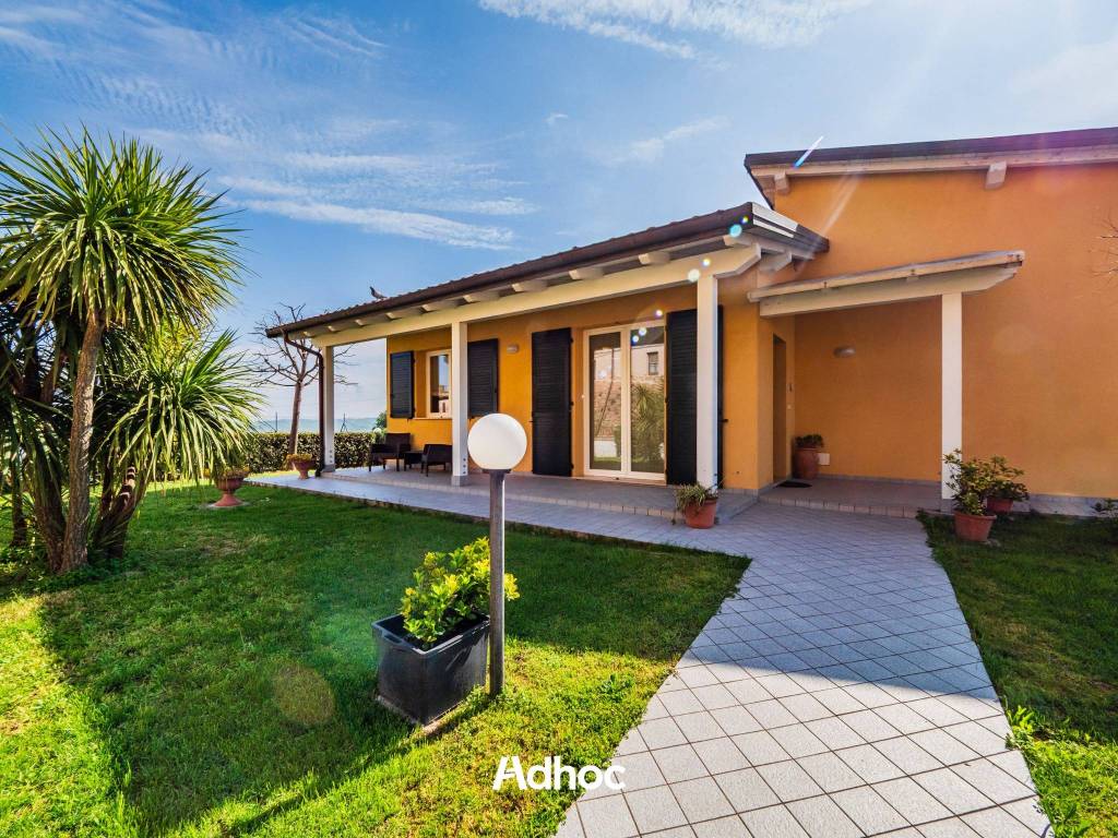 Villa a San costanzo in Via Circonvallazione, 15 - Foto 4