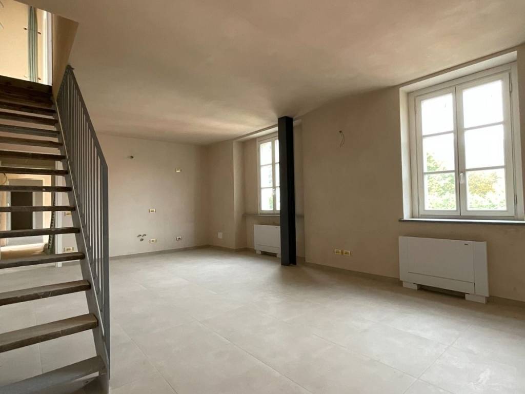 Appartamento a Cannobio in Via Paolo Zaccheo, 16 - Foto 3