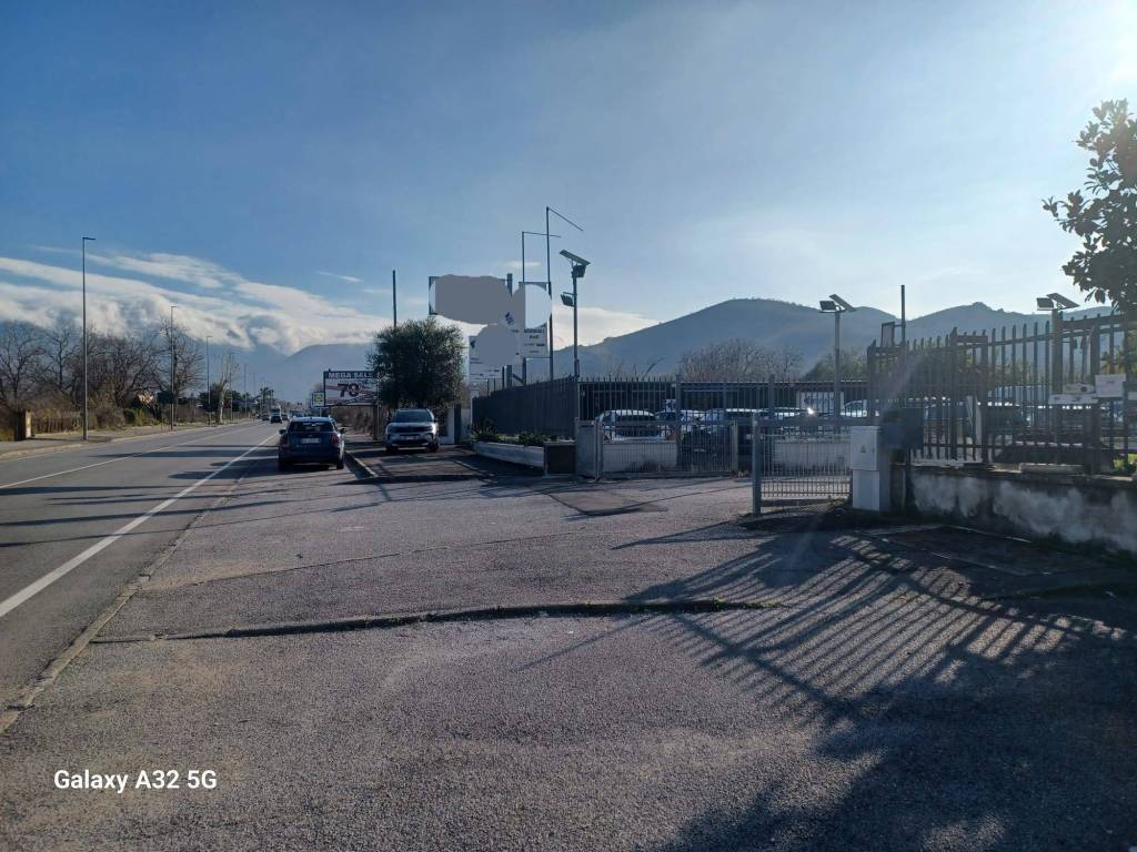 Immobile a Comiziano in Via Nazionale delle Puglie - Foto 3