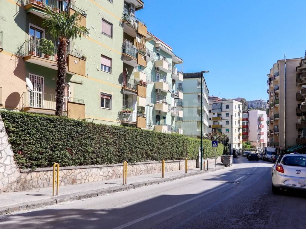 Appartamento a Napoli in Via Consalvo, 150 - Foto 4