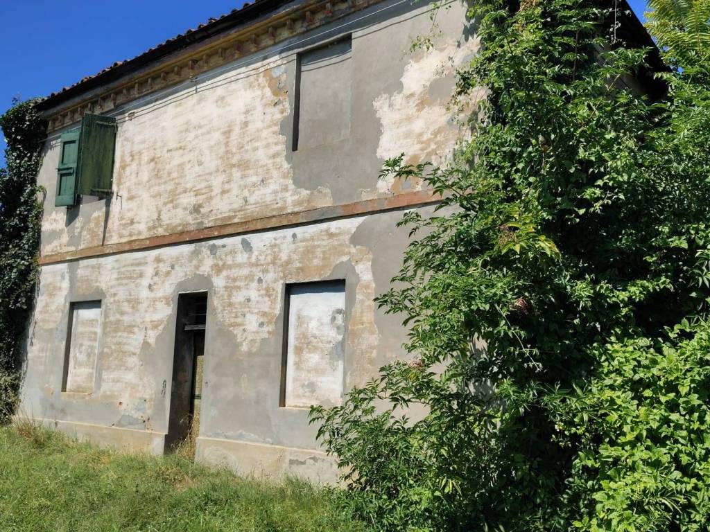 Rustico / casale a Castel bolognese in Via Emilia Ponente, 1483 - Foto 2