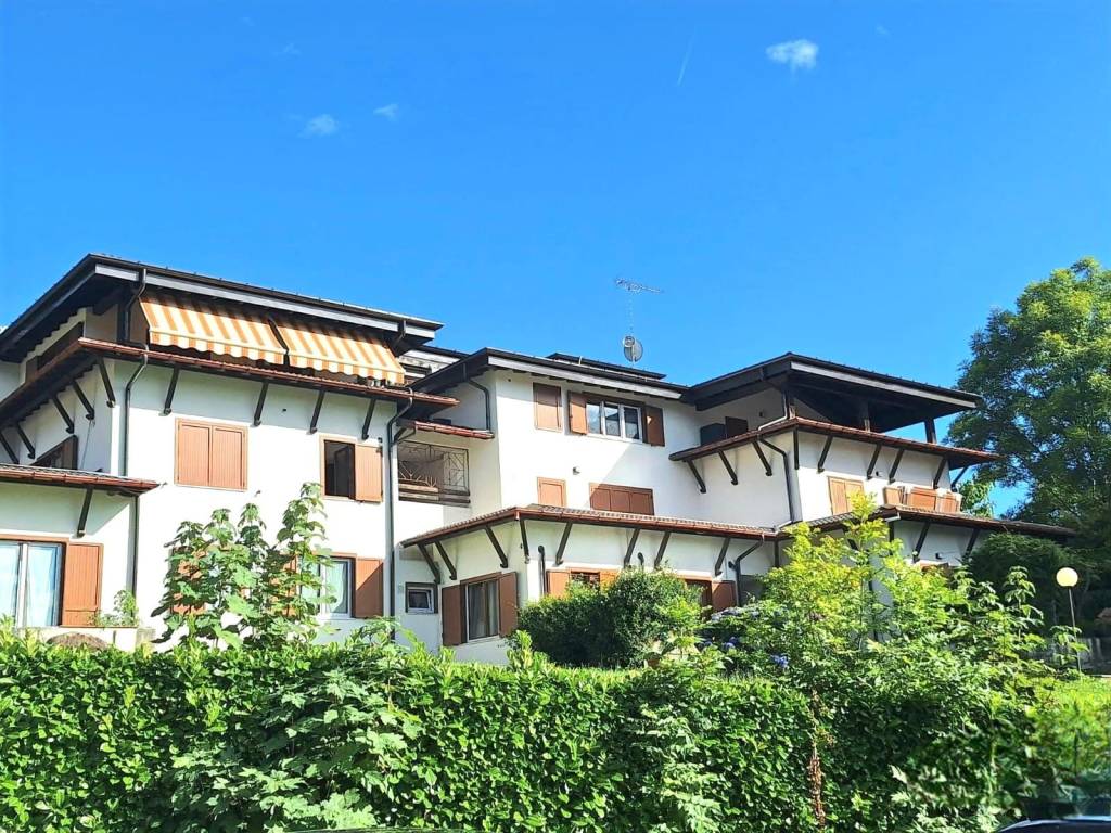 Appartamento a Valganna in Via Guido Andreani - Foto 4