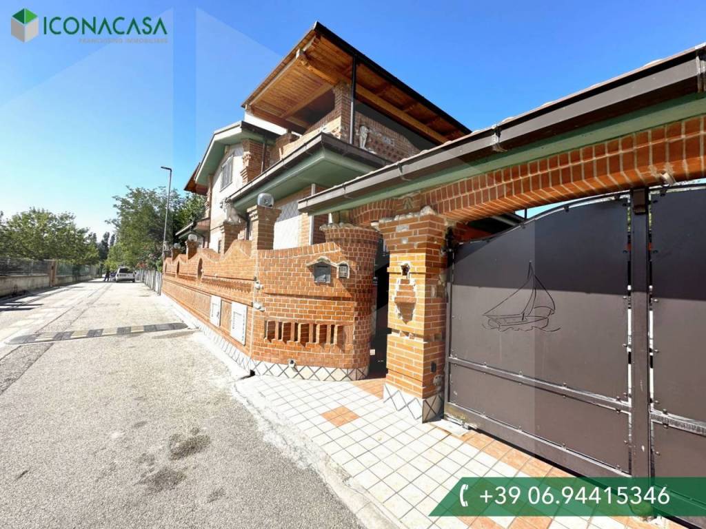 Villa a Roseto degli abruzzi in Via del Mare, 1 - Foto 3