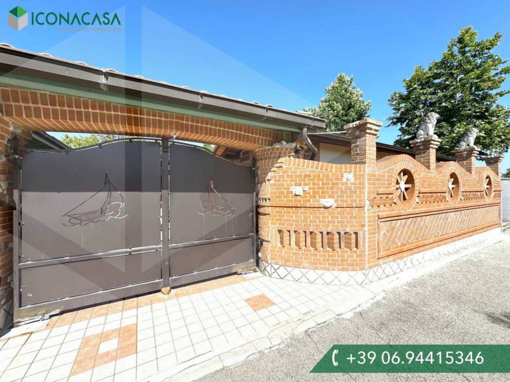 Villa a Roseto degli abruzzi in Via del Mare, 1 - Foto 4