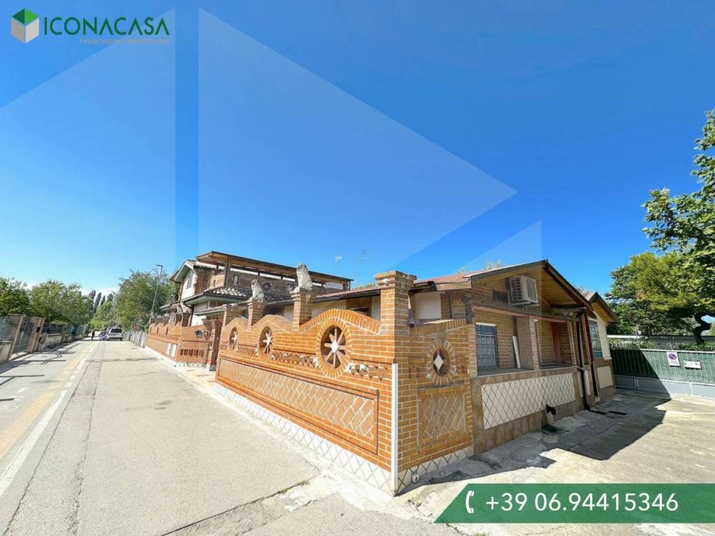 Villa a Roseto degli abruzzi in Via del Mare, 1 - Foto 5