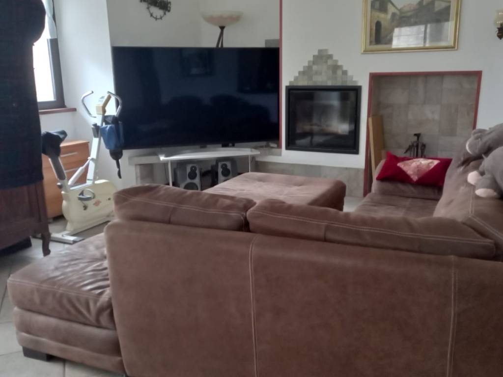 Villetta a schiera a Biella in Strada Cantone Gruppo - Foto 3